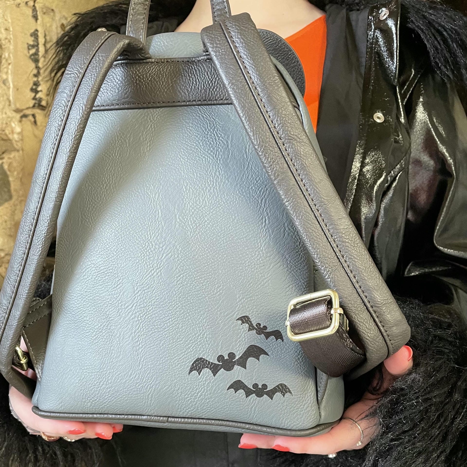Loungefly Vampir Mickey Mini-Rucksack – Leuchtet Im Dunkeln, Exklusiv