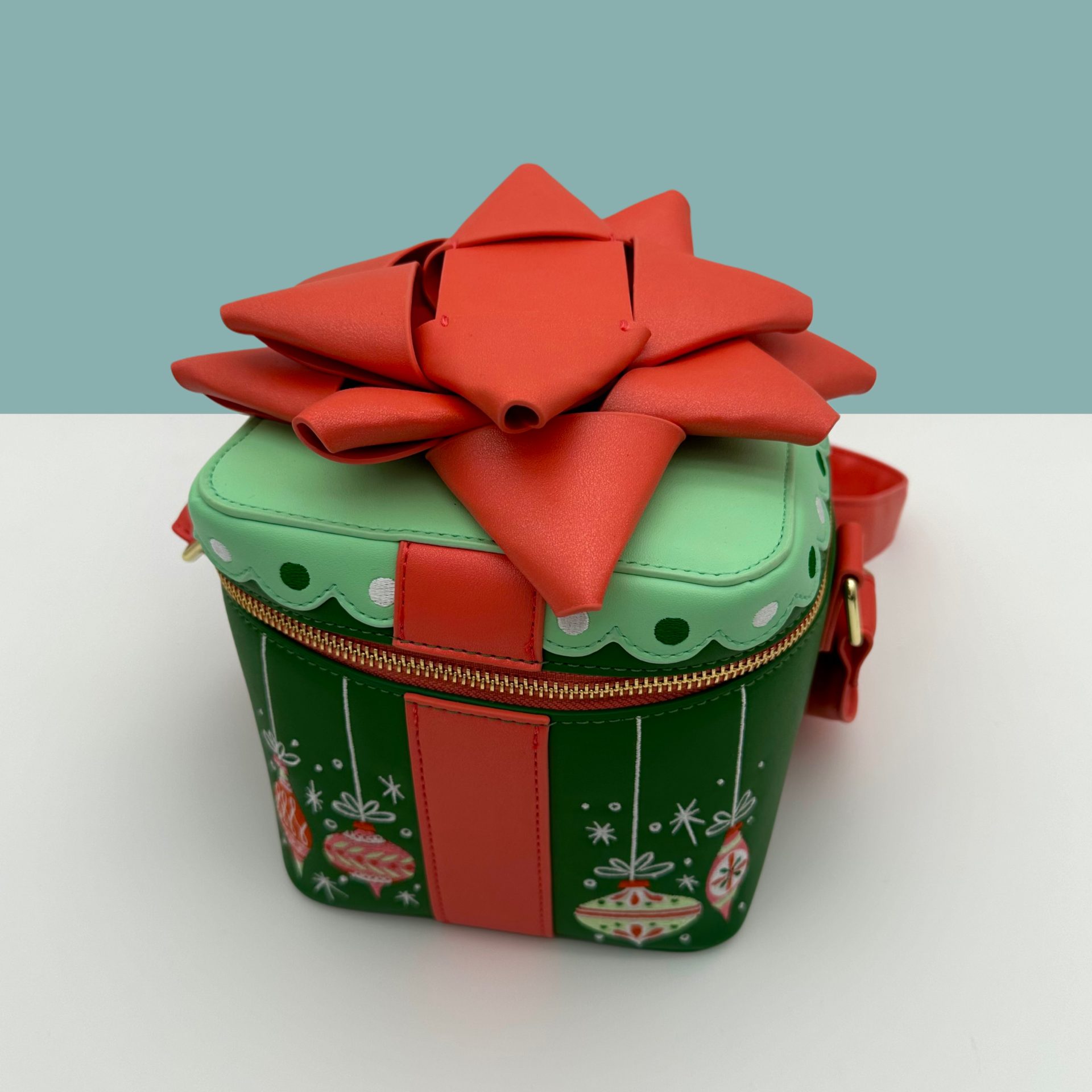 Holiday Gift Loungefly Figural Crossbody Bag | Get Ready Comics